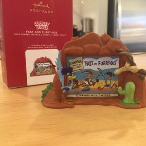 Hallmark Keepsake Looney Tunes Wil-E-Coyote Fast and Furry-ous Ornament 2020